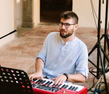 Luigi Olivato, docente di piano, synth e produzione